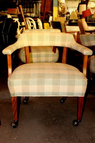 chair with pattern on rollers